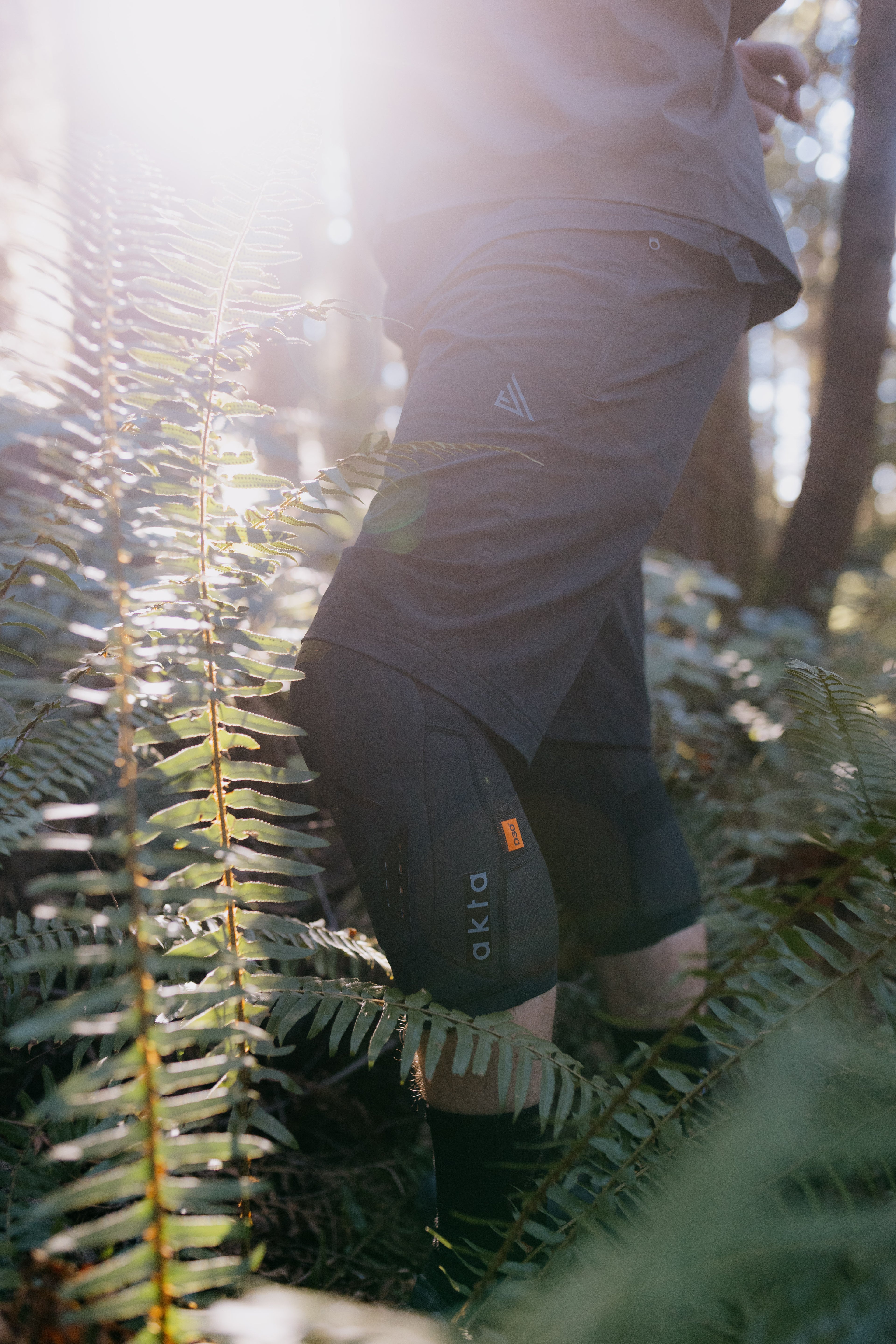 akta mtb, best knee pad, mountain bike pad