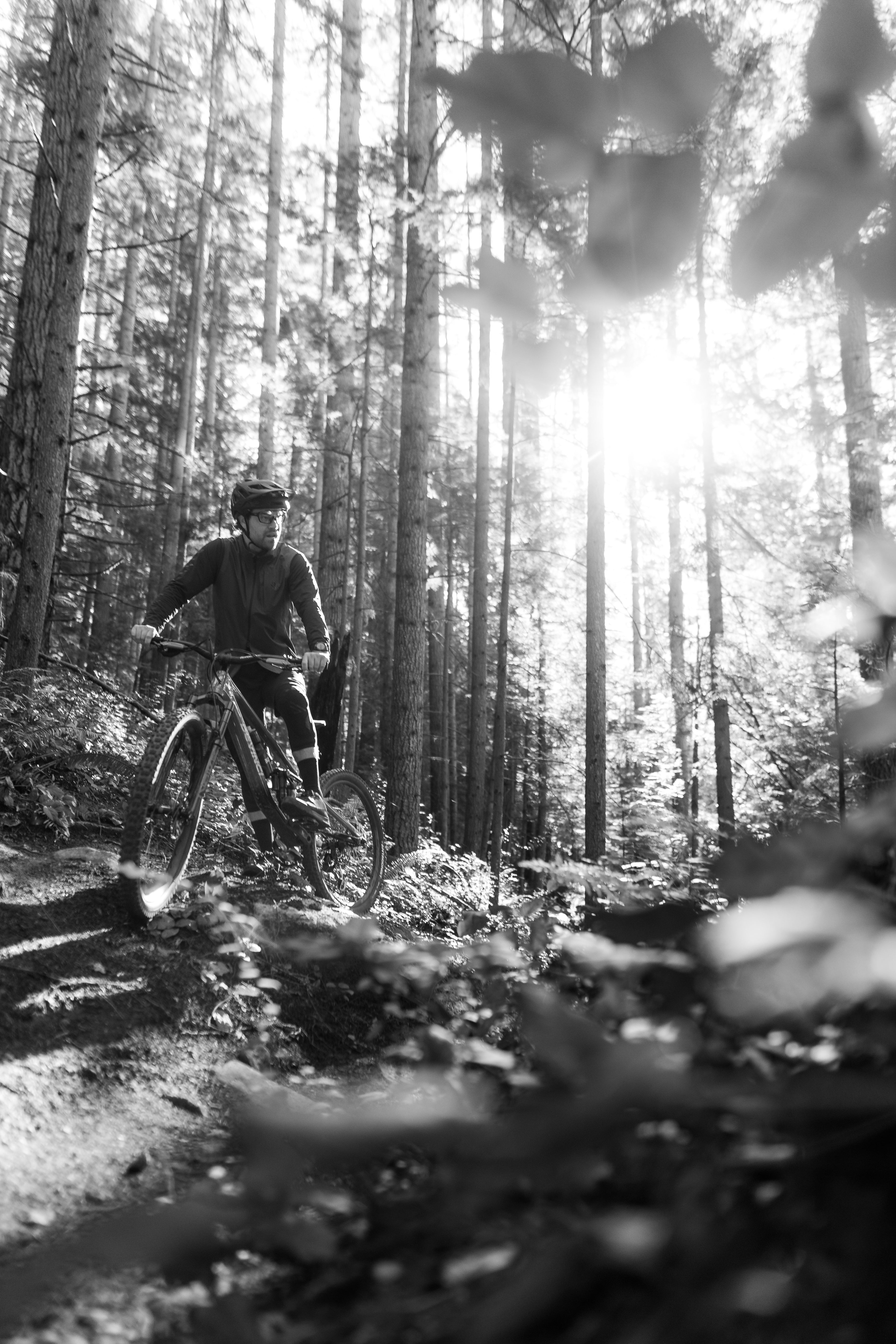 akta mtb, best mtb knee pad, mountain bike pad